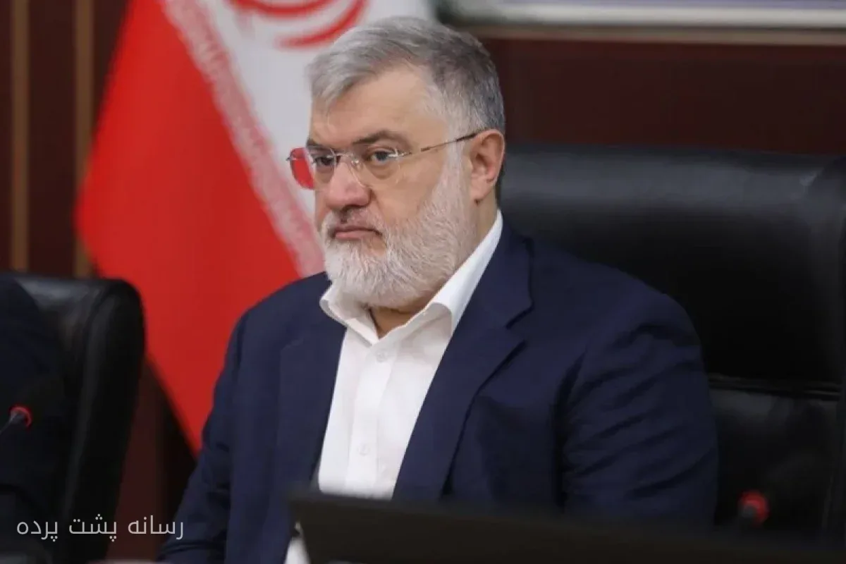 محمدصادق معتمدیان ظرفیت واردات خودرو برای نوسازی ناوگان تاکسیرانی را فراهم کرد