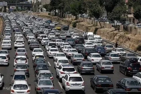 ایمان محرابی‌نیا از ترافیک سنگین در محورهای شمالی و شریان‌های منتهی به تهران خبر داد