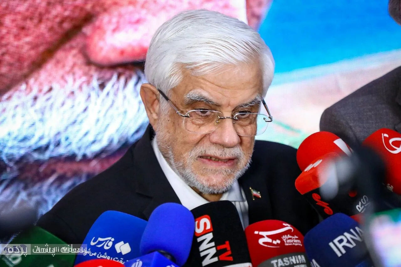 عذرخواهی محمدرضا عارف در مجمع صنفی دانشگاهیان