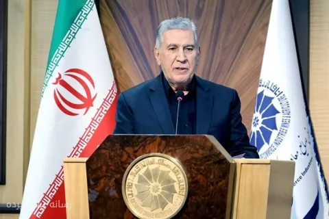 صمد حسن‌زاده تفاهم‌نامه 5 جانبه برای بهبود فضای کسب‌وکار امضا کرد