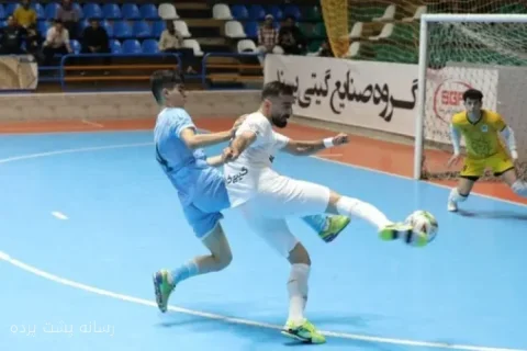گهر زمین صدرنشین لیگ برتر فوتسال با پیروزی برابر حریفان