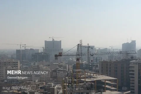 سمانه محرمی: ساختمان‌های نیمه‌کاره بر اثر گرانی مصالح روی دست سازندگان مانده است