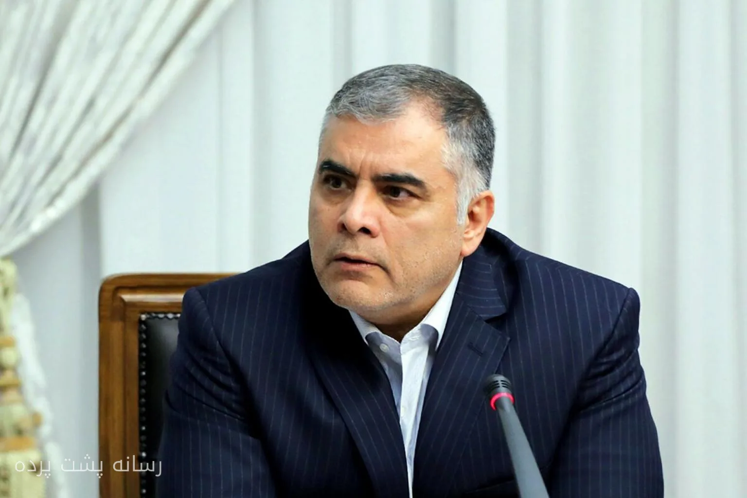 محسن پاک‌نژاد، وزیر نفت استعفا کرد