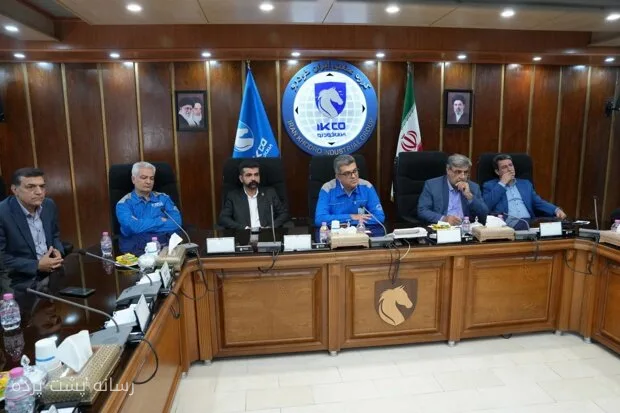 اهدای ون وانا توسط ایران‌خودرو برای توزیع داروهای هموفیلی در سیستان و بلوچستان