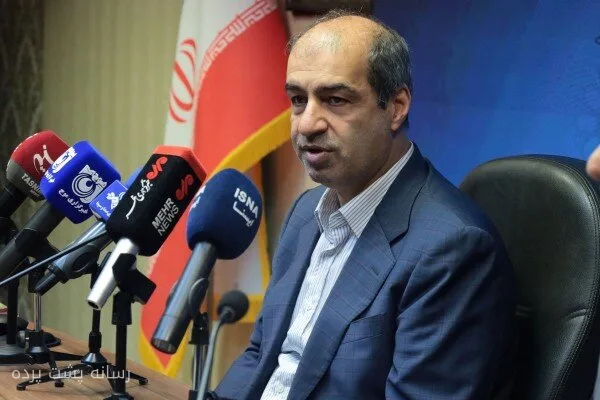 عیسی بزرگ‌زاده سند ملی بهبود کیفیت آب آشامیدنی را تصویب کرد