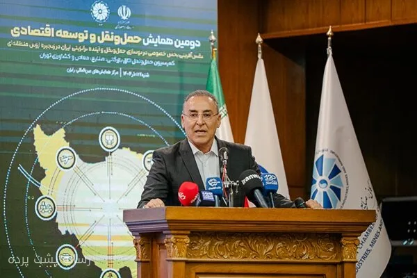 پیمان سنندجی: تردد مسافران از مرز ایران و پاکستان بدون مشکل است