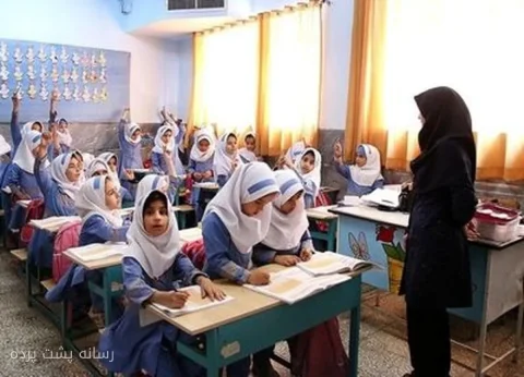 سخنگوی وزارت آموزش و پرورش: میانگین دریافتی معلمان ۲۹ میلیون تومان است