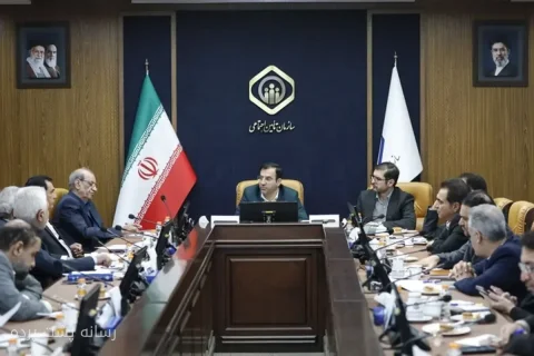 تشکیل کارگروه بررسی و حل مسائل بازنشستگان توسط غلامحسین محمدی